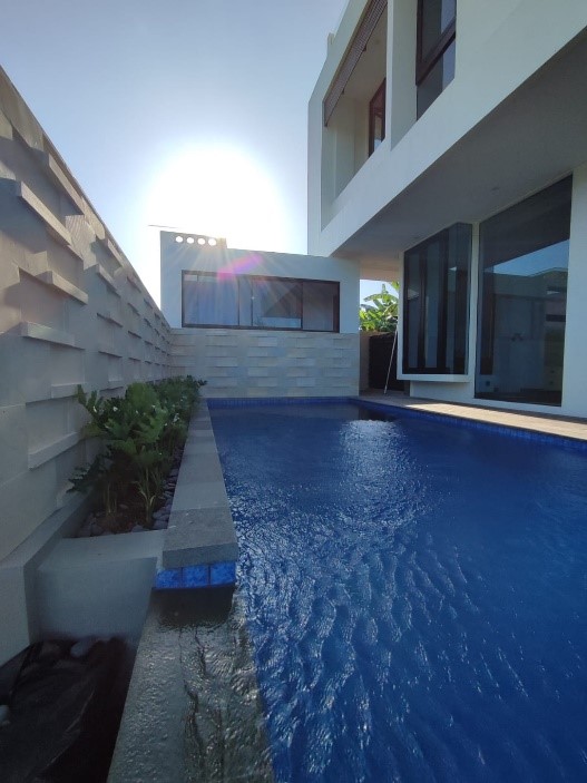 Proyek Sea Point Villa Oleh YCK Bali