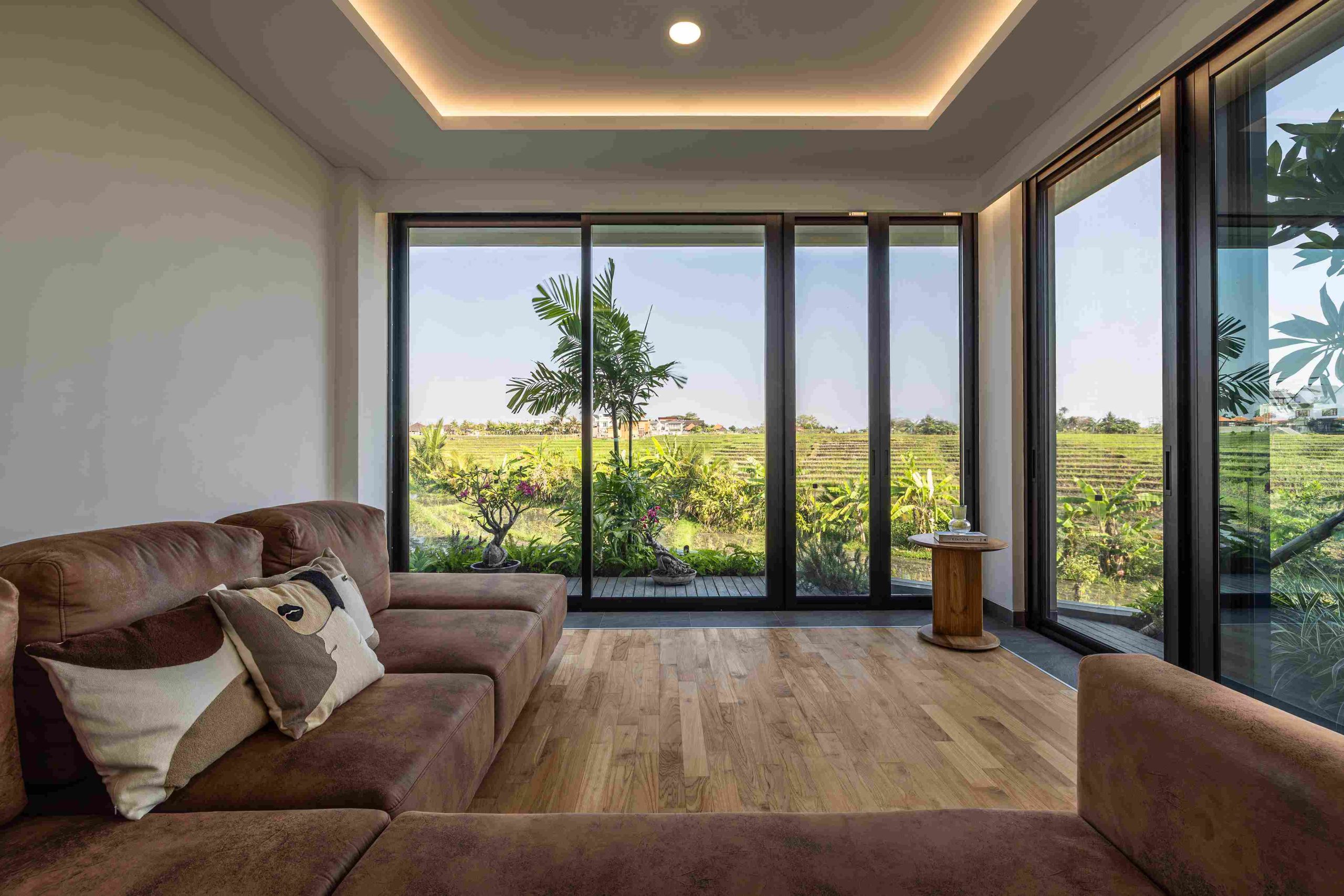 Proyek Sea Point Villa Oleh YCK Bali