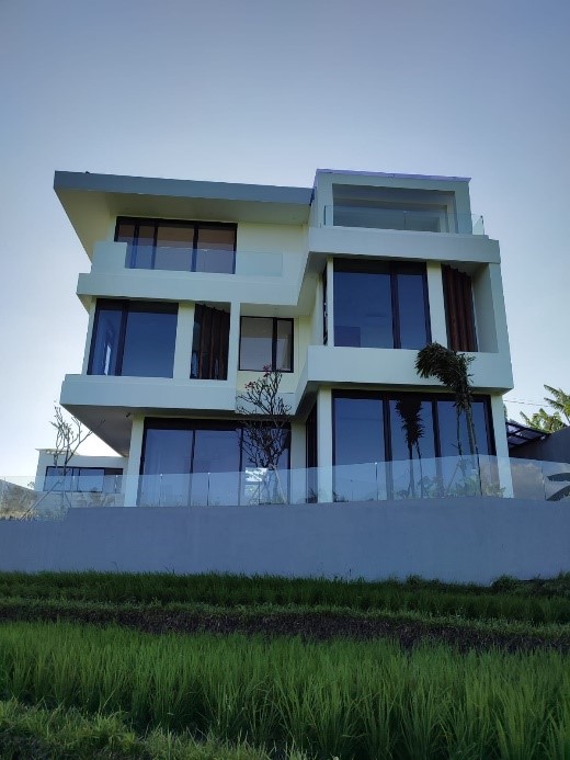 Proyek Sea Point Villa Oleh YCK Bali